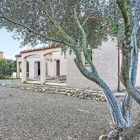 By Interhome Villa