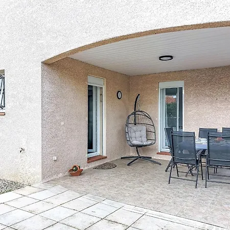 By Interhome Villa *