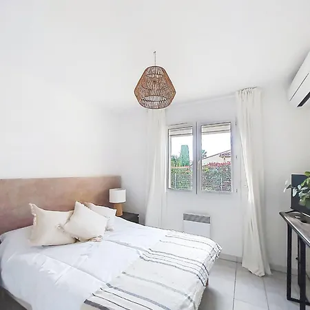 By Interhome