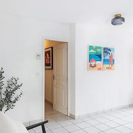 By Interhome Villa *